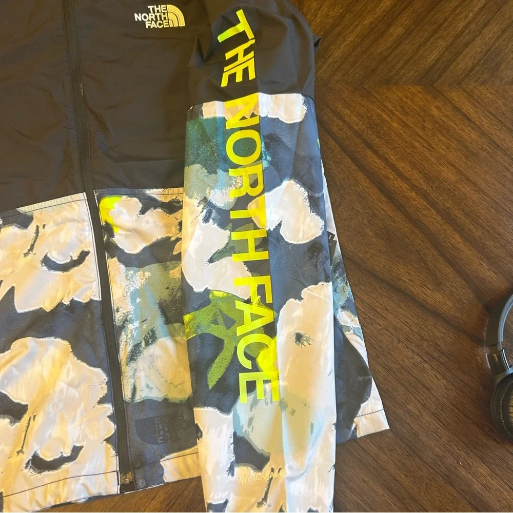 The North Face Hoodie Mens Jacket Black Summit Navy Abstract Floral Small New